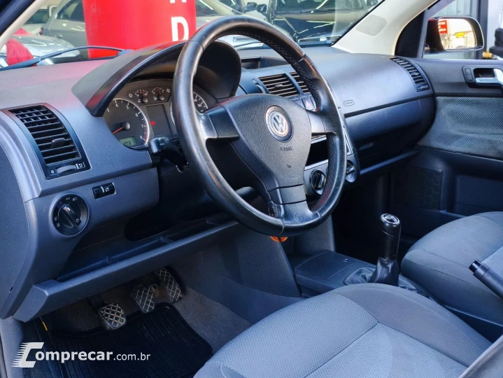 Polo Sedan 1.6 Mi Total Flex 8V 4p