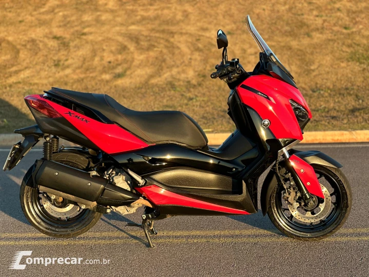 XMAX 250