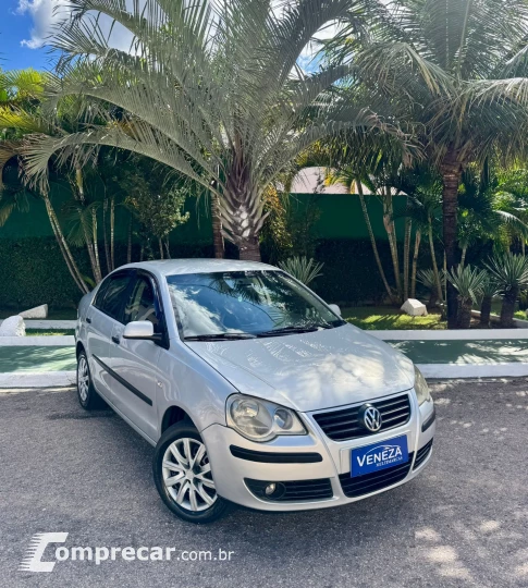 POLO SEDAN 1.6 MI Comfortline 8V