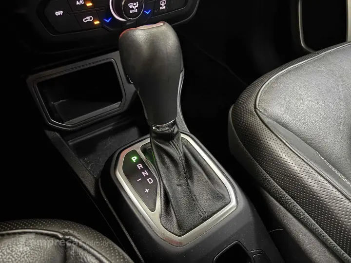 RENEGADE 1.8 16V FLEX LONGITUDE 4P AUTOMÁTICO