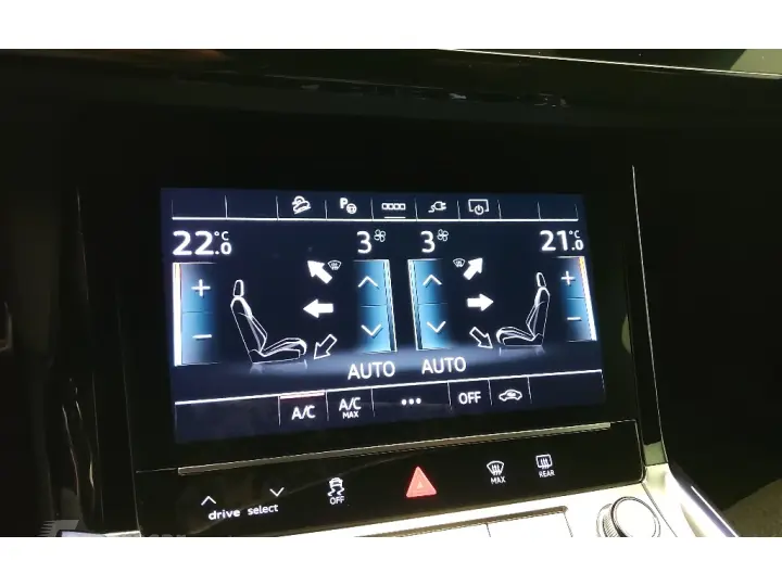 Q8 E-TRON 55 ELÉTRICO LAUNCH EDITION QUATTRO