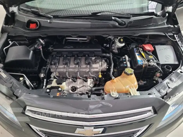 PRISMA - 1.4 MPFI LT 8V 4P MANUAL