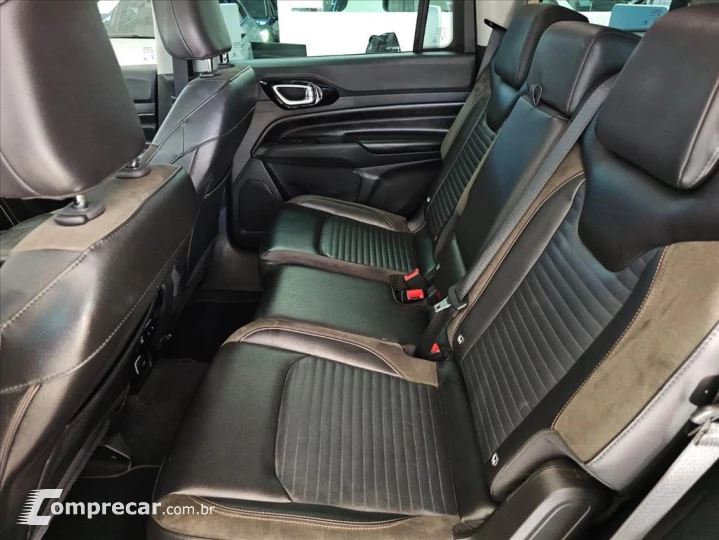 COMMANDER 1.3 T270 TURBO FLEX LIMITED AT6