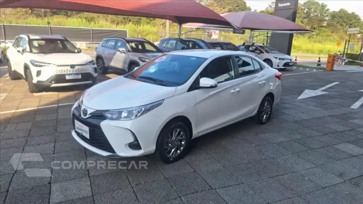 YARIS 1.5 16V FLEX SEDAN XS MULTIDRIVE