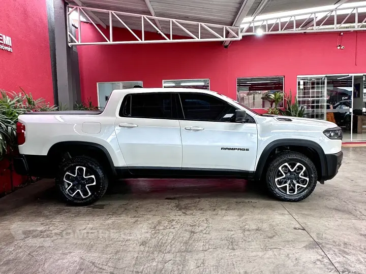 RAMPAGE 2.2 TURBO DIESEL REBEL 4X4 AUTOMÁTICO