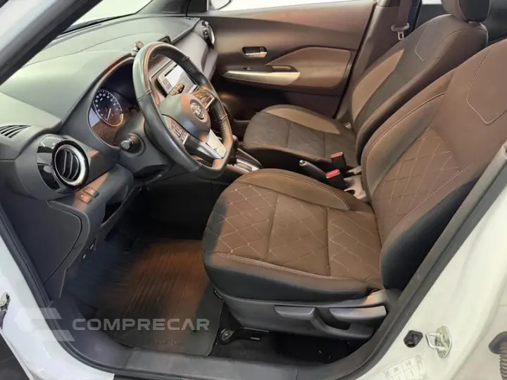 KICKS SV CVT