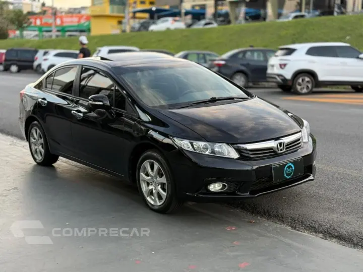Civic Sedan EXS 1.8/1.8 Flex 16V Aut. 4p