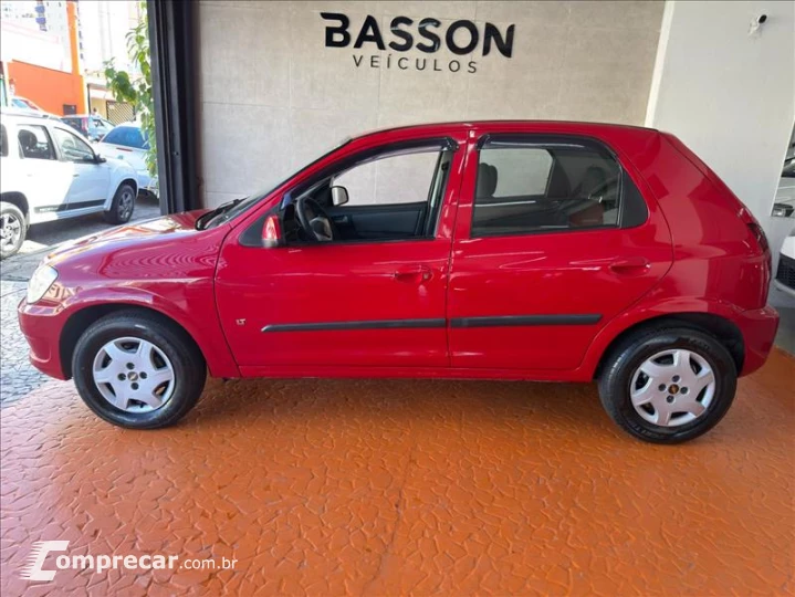 CELTA 1.0 MPFI LT 8V