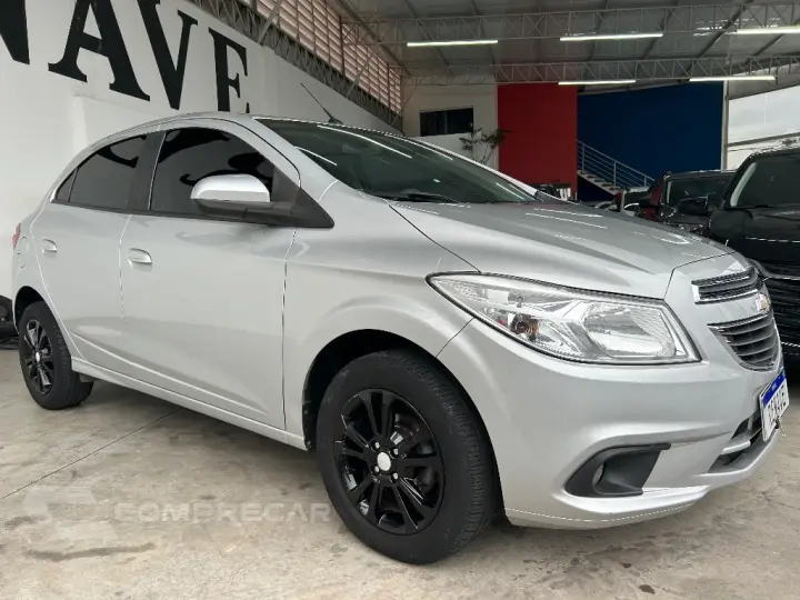 ONIX HATCH LT 1.0 8V FlexPower 5p Mec.