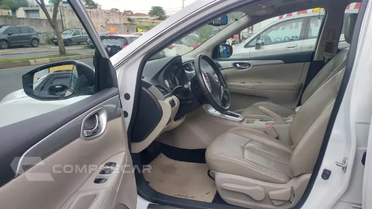 Nissan Sentra Unique 2.0 Flex Fuel 16V Aut.
