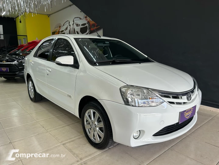 ETIOS 1.5 XLS Sedan 16V