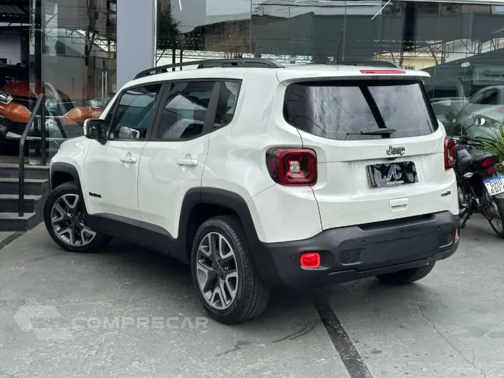 Renegade Longitude 1.8 4x2 Flex 16V Aut.