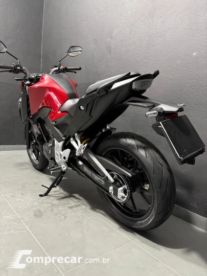 CB 300 F TWISTER ABS