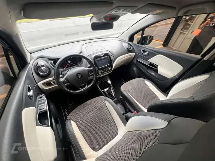 CAPTUR Intense 2.0 16V Flex 5p Aut.