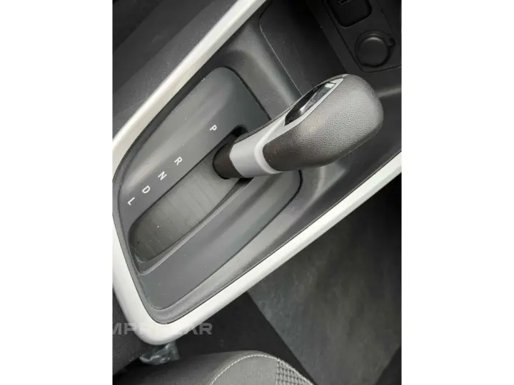 ONIX 1.0 TURBO FLEX PLUS AUTOMÁTICO