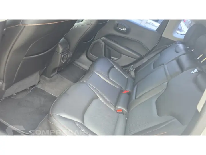 COMPASS 2.0 16V DIESEL LIMITED 4X4 AUTOMÁTICO