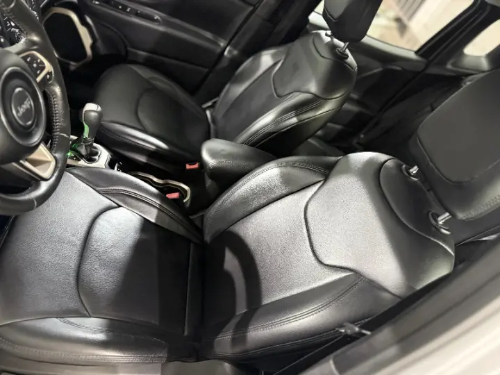 RENEGADE 1.8 16V Longitude