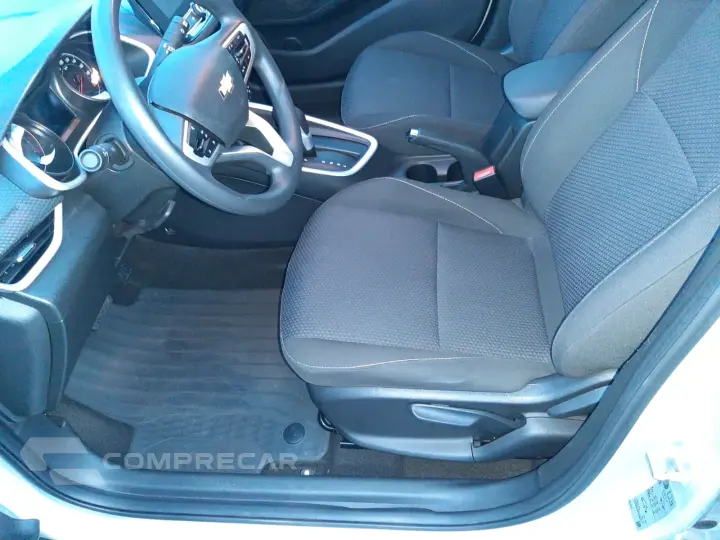 ONIX 1.0 Turbo Plus LT