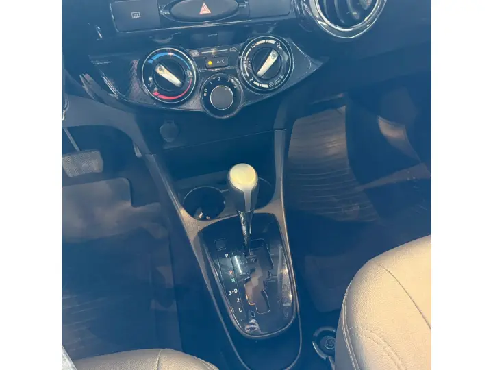 ETIOS 1.5 X SEDAN 16V FLEX 4P AUTOMÁTICO