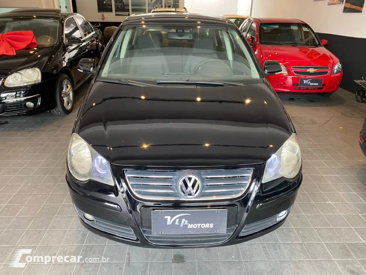 POLO SEDAN 1.6 MI Comfortline 8V