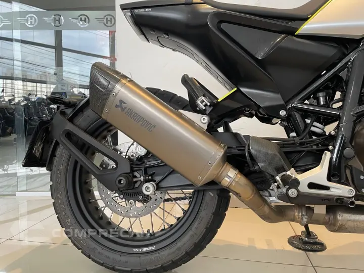 VITPILEN 701