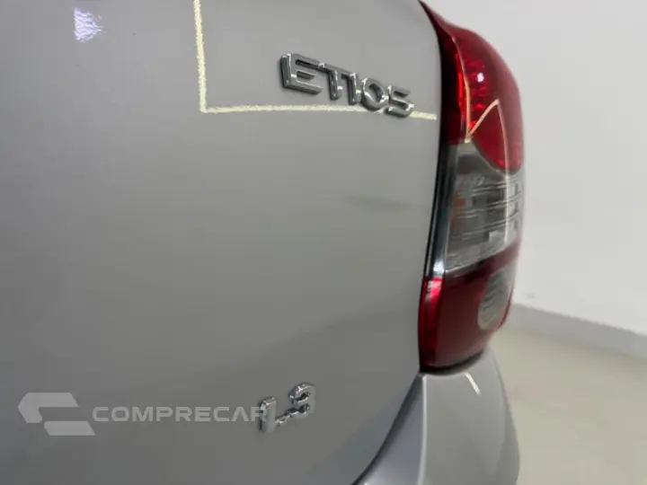 ETIOS HB X VSC MT