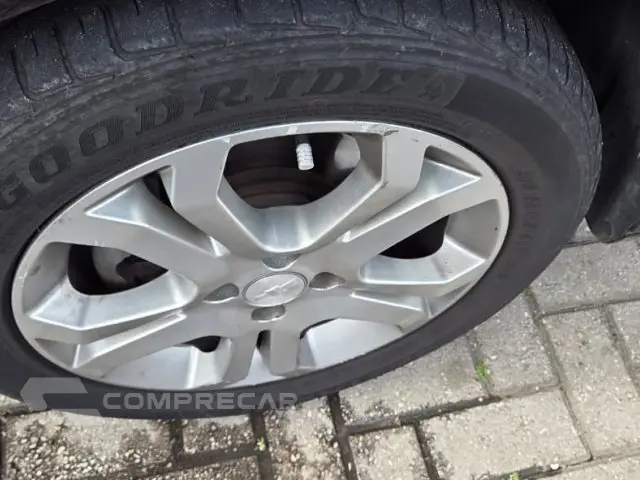 VECTRA SEDAN - 2.0 MPFI ELEGANCE 8V 4P AUTOMÁTICO