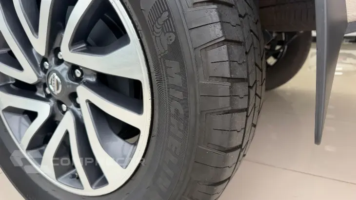 Frontier XE CD 4x4 2.3 Bi-TB Diesel Aut.