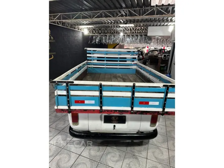 KOMBI 1.6 PICK-UP CS 8V ÁLCOOL 2P MANUAL