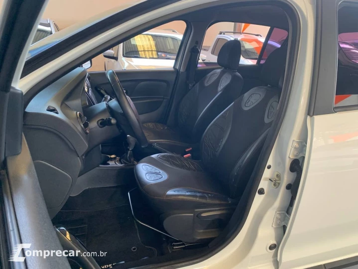 SANDERO STEPWAY Easy R Flex 1.6 16V 5p