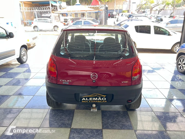 CELTA 1.0 MPFI Life 8V