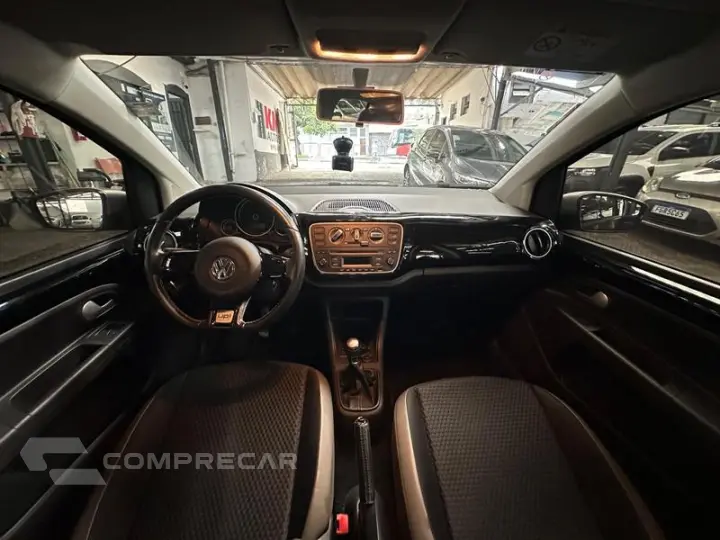 UP! CROSS 1.0 TSI TOTAL FLEX MEC. 4P