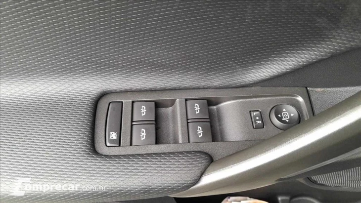 TRACKER 1.0 TURBO FLEX LT AUTOMÁTICO
