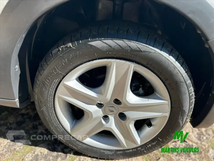 SANDERO 1.6 16V SCE FLEX STEPWAY EXPRESSION MANUAL