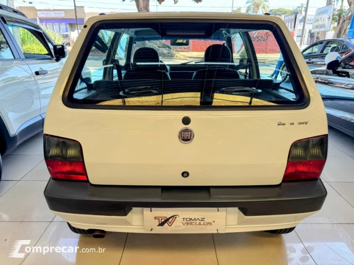 UNO 1.0 Mille 8V