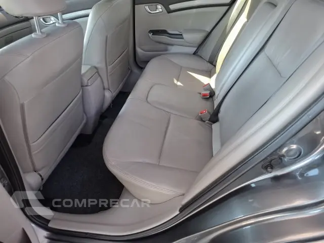 CIVIC - 1.8 EXS 16V 4P AUTOMÁTICO