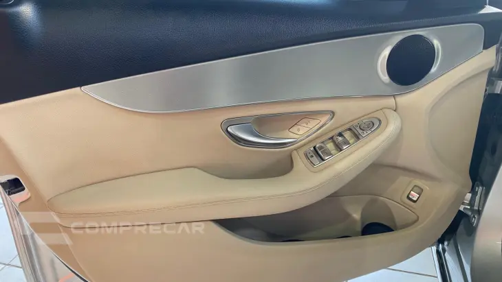 MERCEDES-BENZ C 180 1.6 CGI AVANTGARDE