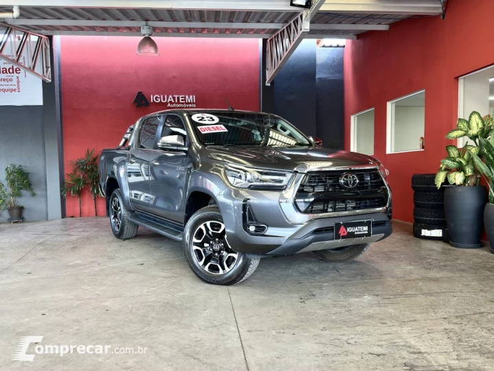 HILUX 2.8 D-4D TURBO DIESEL CD SRX 4X4 AUTOMÁTICO