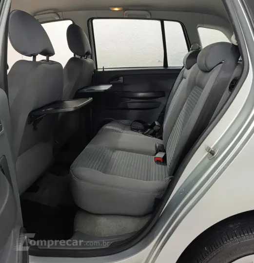 SPACEFOX 1.6 MI Trend 8V