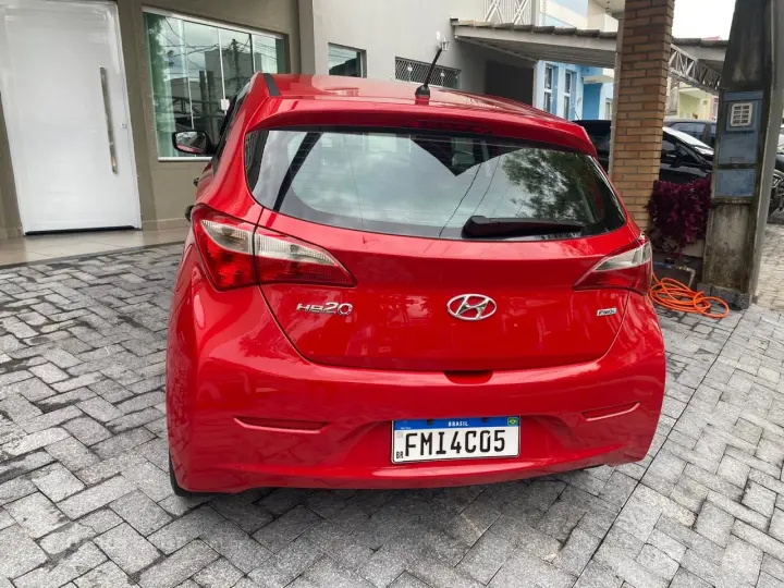 HB20 1.0 Comfort Plus 12V