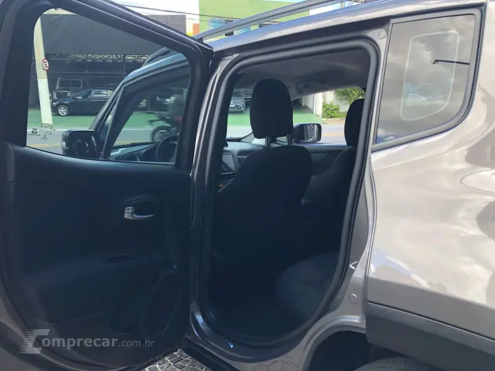 Renegade 1.8 16V Flex 4P Automático