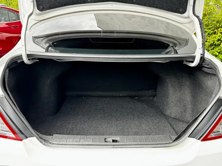 VERSA 1.6 16V SV