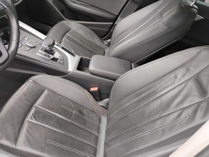 A4 2.0 TFSI Ambiente S Tronic