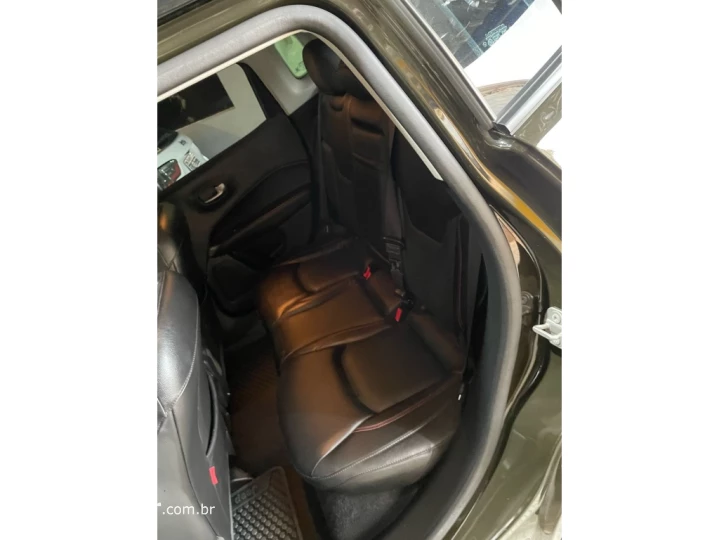 COMPASS 2.0 16V DIESEL TRAILHAWK 4X4 AUTOMÁTICO
