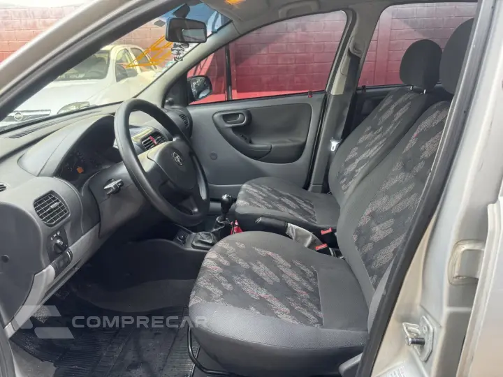 Corsa Hatch 1.0 4P VHC