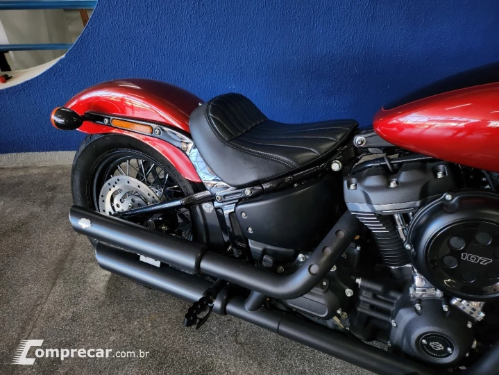 SOFTAIL STREET BOB