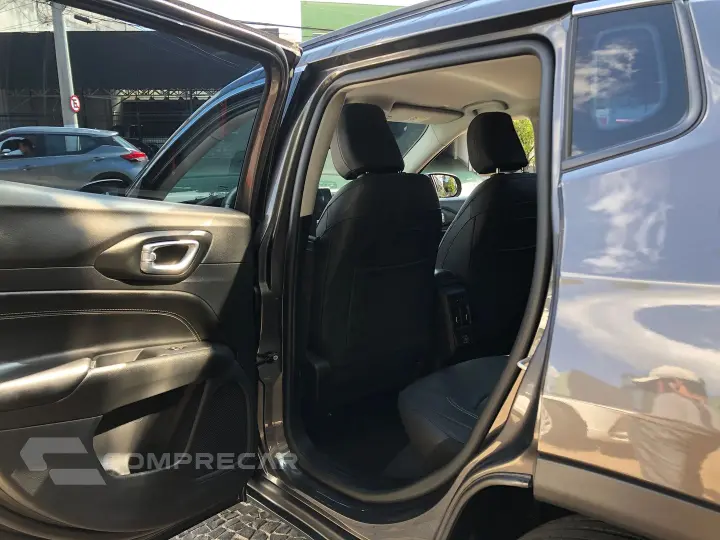 Compass 1.3 T270 Turbo Flex Longitude At6