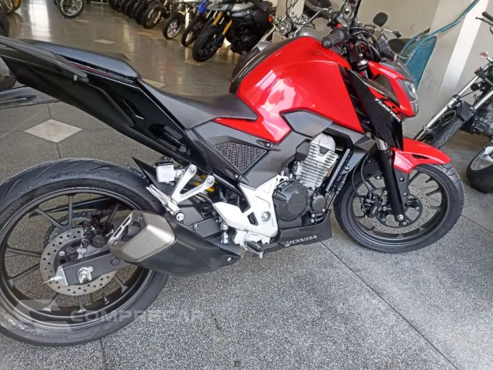 CB 300F Twister Flex