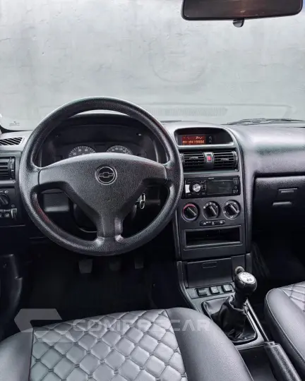 ASTRA 2.0 MPFI Advantage 8V