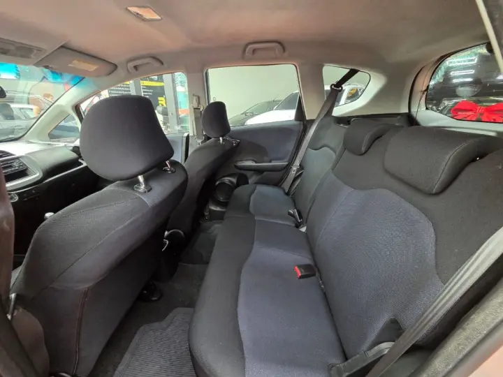 Fit LX 1.4/ 1.4 Flex 8V/16V 5p Mec.